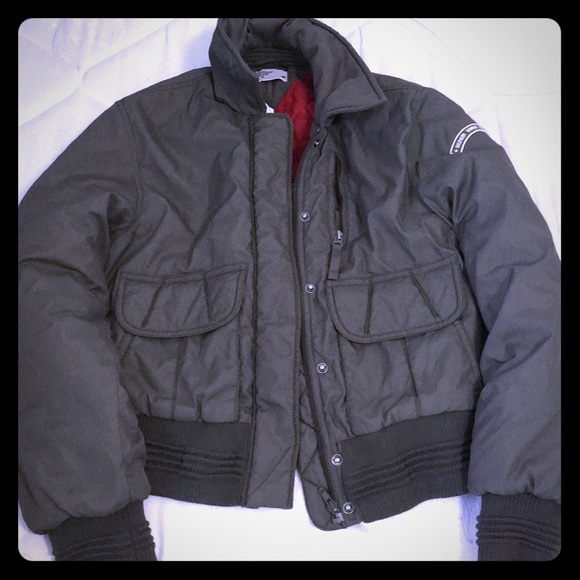 Tommy Hilfiger insulated pilot style slight crop - Picture 1 of 5